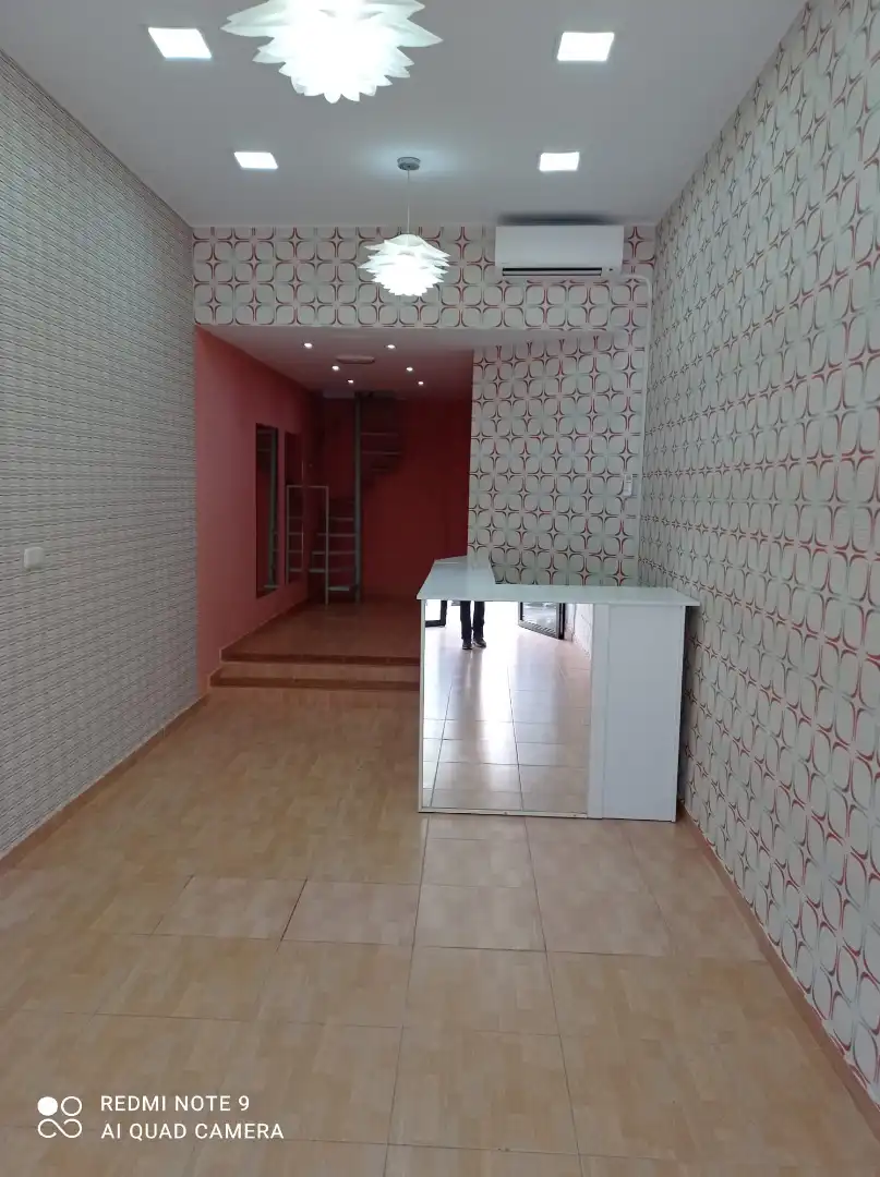 Commercial properties for rent in Melilla  with Air Conditioner