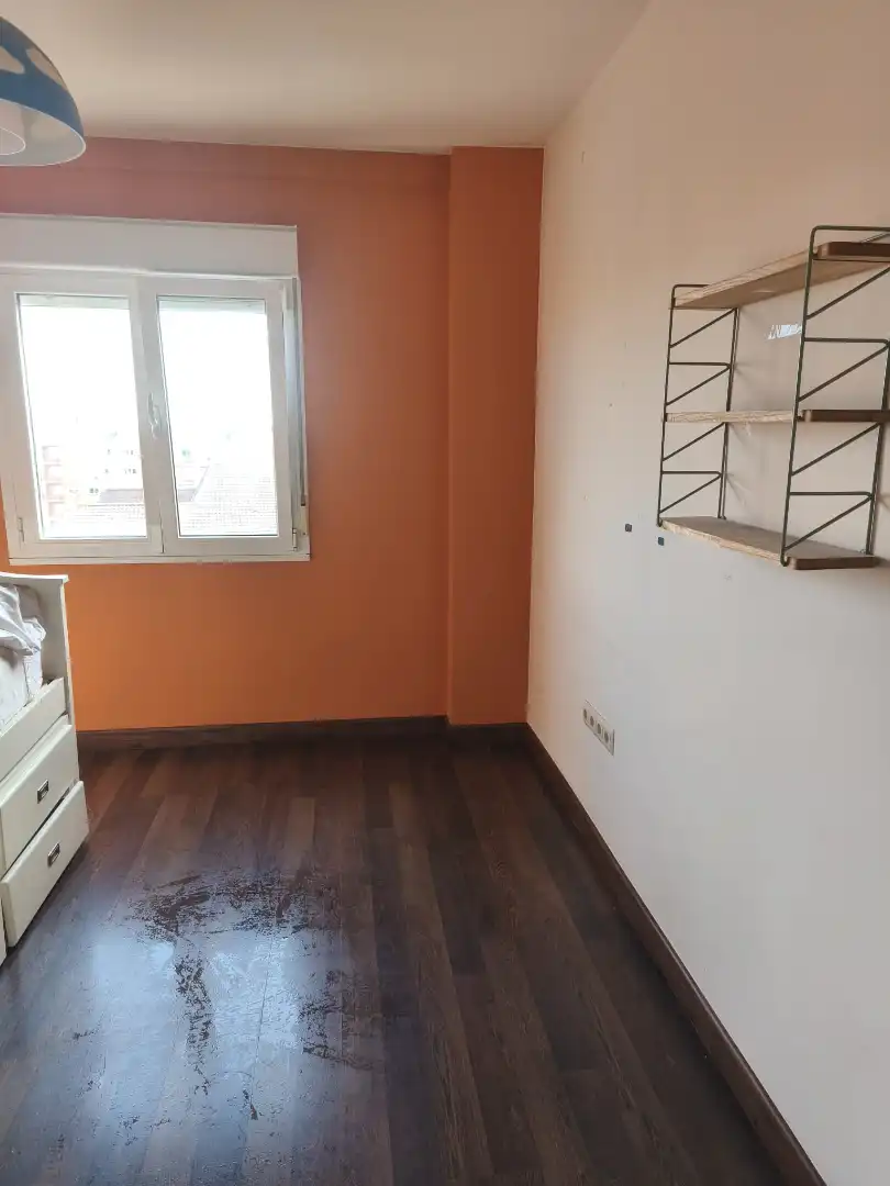 Bedroom of Flat for sale in Gijón   with Heating, Oven and Washing machine