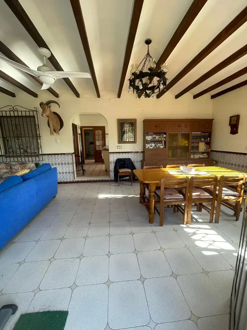Villa zum Verkauf in Jubalcoi