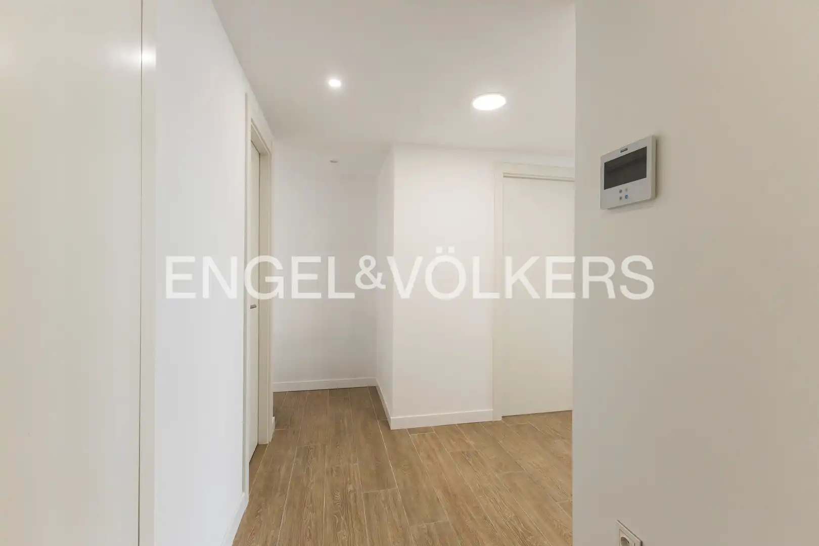 Flat for rent in Madrid  with Air Conditioner, Heating and Terrace