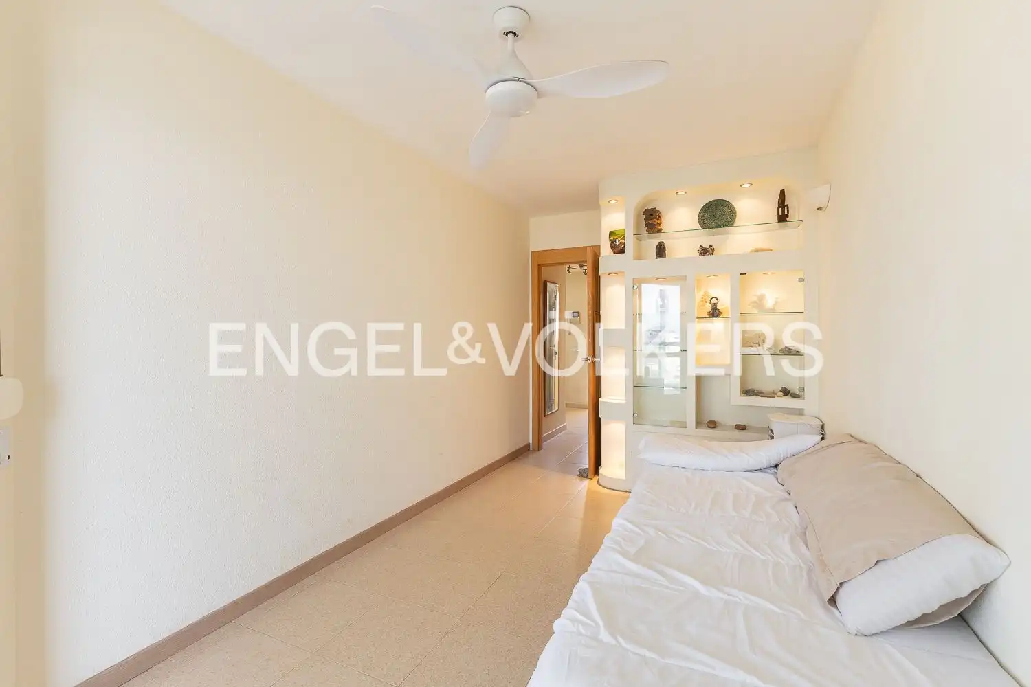 Flat with pool to rent in Playa del Puig, imagen 13