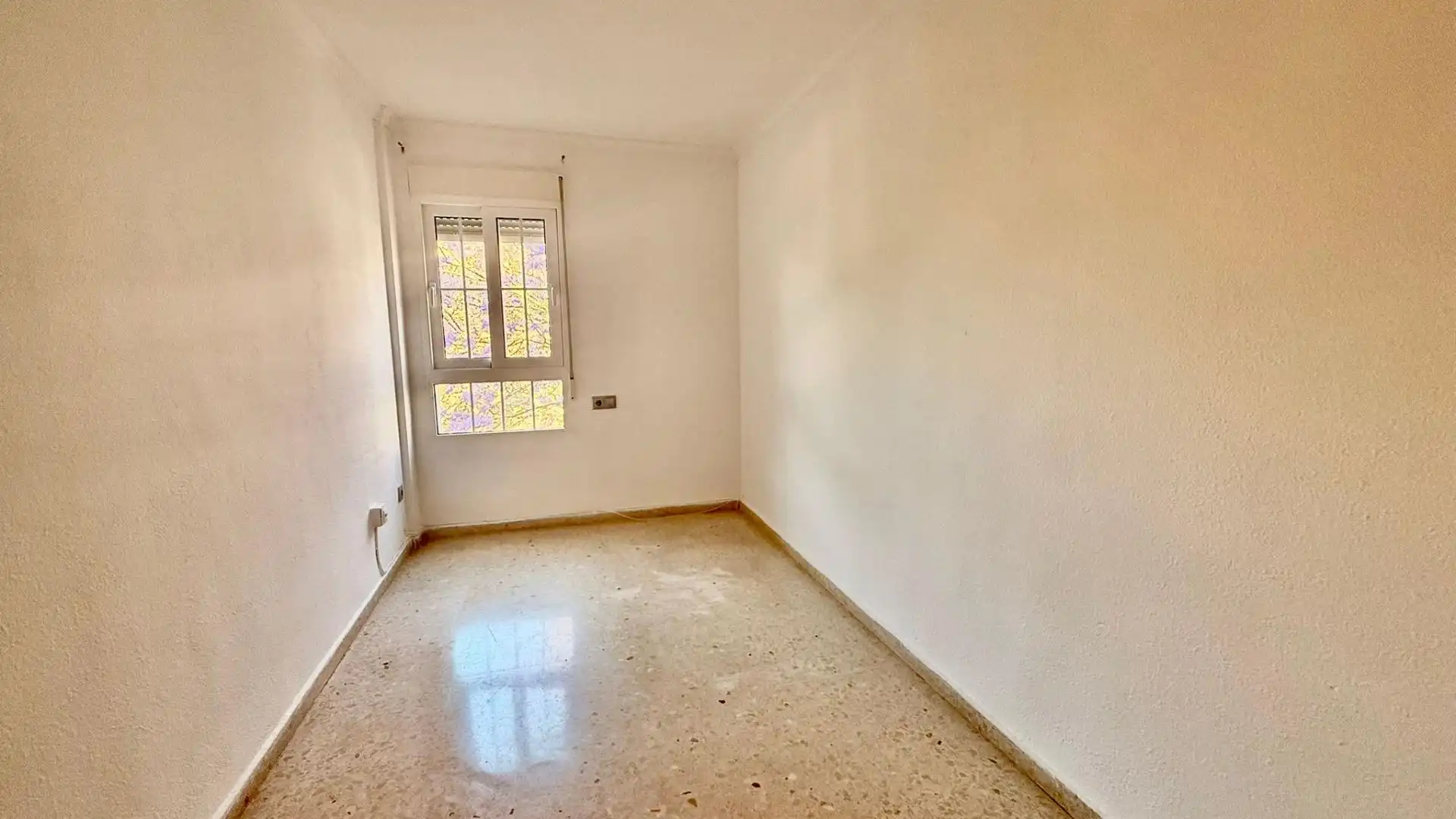 Habitación de Piso en venta en Benalmádena con Terraza