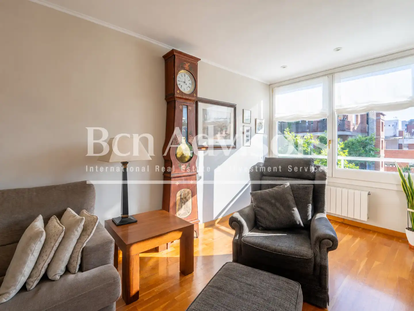 Sala d'estar de Àtic en venda en Barcelona amb Aire condicionat, Calefacció i Parquet