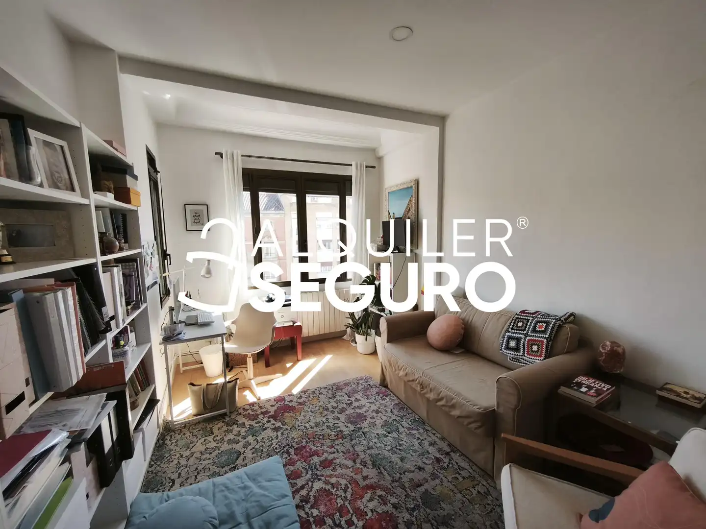 Habitación de Piso de alquiler en Zaragoza con Aire acondicionado y Calefacción