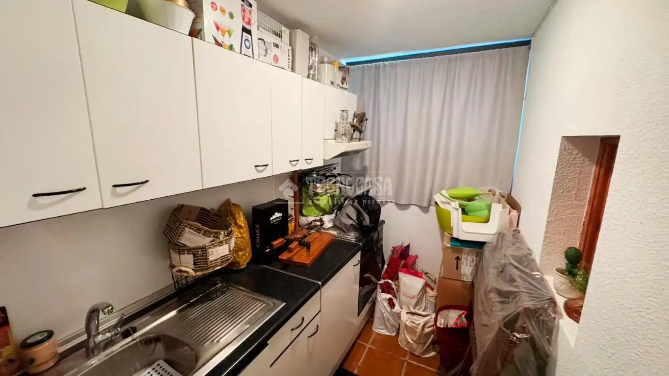 Cocina de Casa adosada en venta en Zaragoza con Aire acondicionado, Terraza y Piscina comunitaria