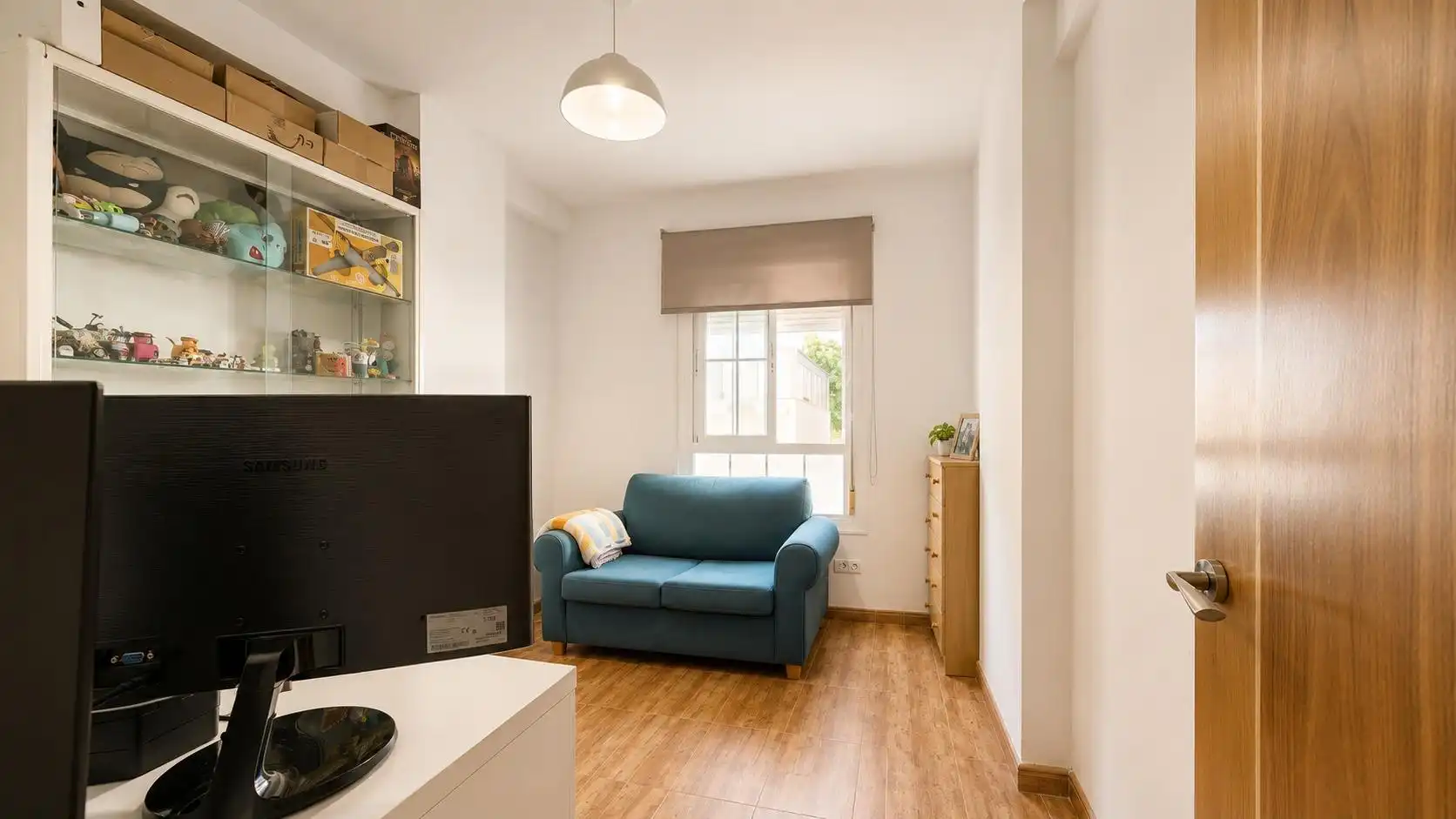 Sala de estar de Piso en venta en Almería con Aire acondicionado y Balcón