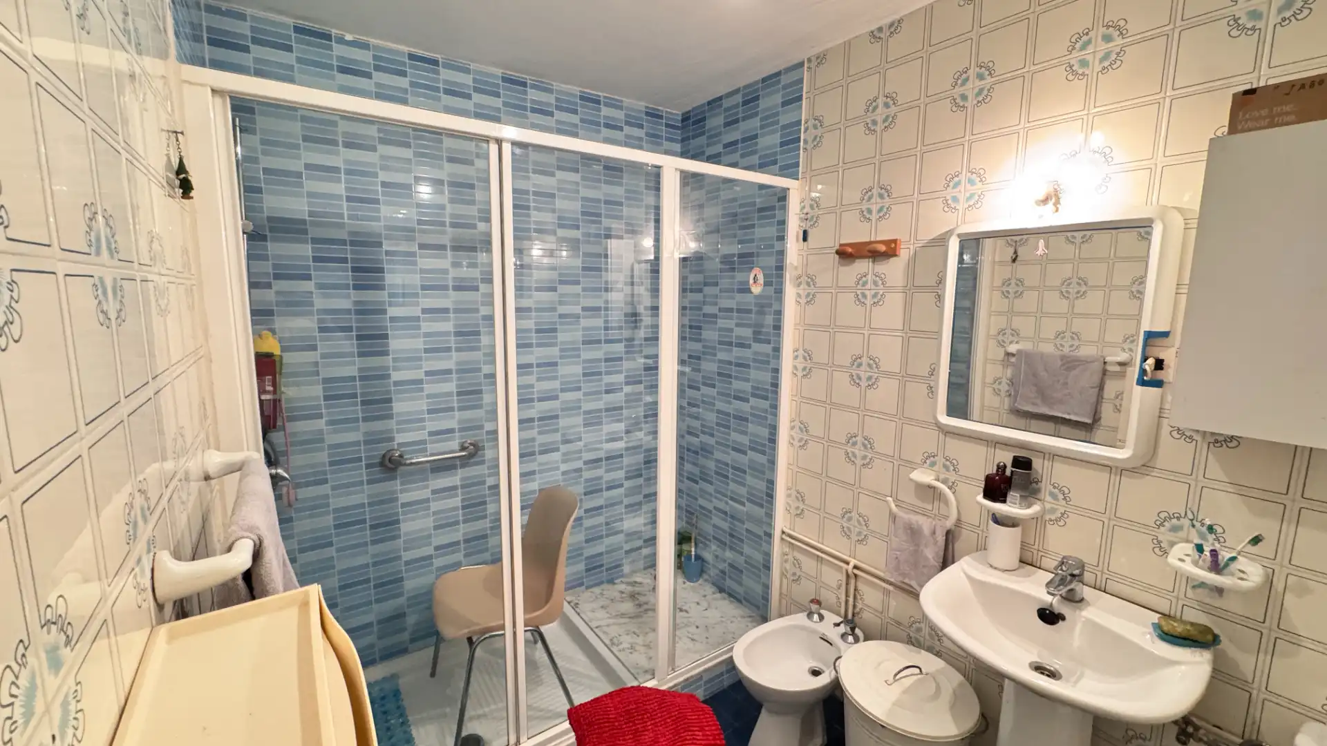 Baño de Piso en venta en Arteixo con Parquet, Horno y Lavadora