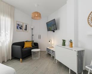 Wohnzimmer von Wohnung miete in Monachil mit Klimaanlage