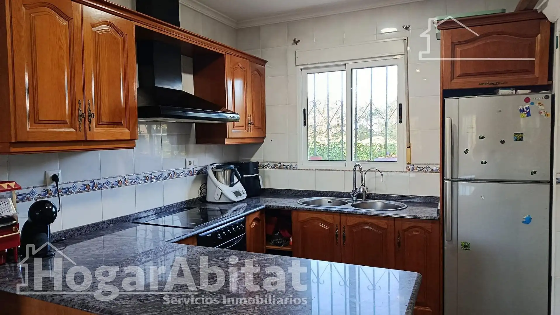 Kitchen of Houses for sale in Oliva  with Air Conditioner, Private garden and Terrace