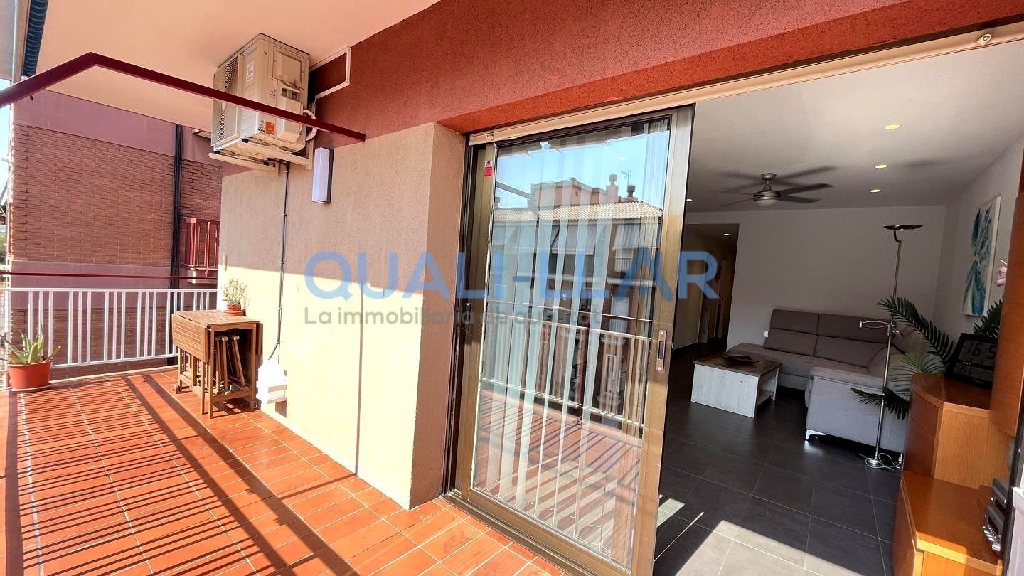 Flat for sale in Carrer d'En Serra, Centre - Can Nadal, Sant Feliu de Llobregat