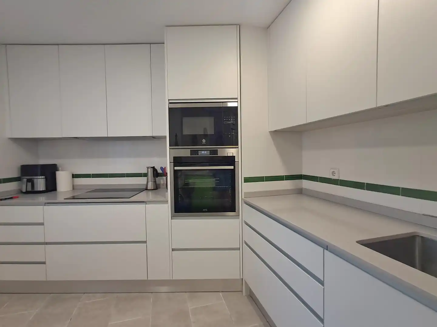 Kitchen of Flat for sale in Madrid  with Air Conditioner, Heating and Private garden