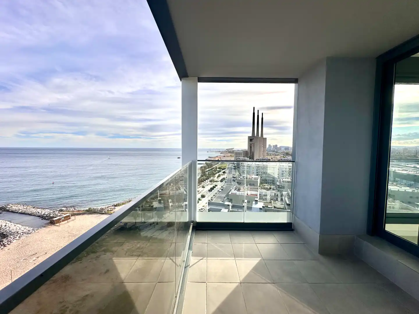 Àtic en venda a Passeig Del Mare Nostrum, Port