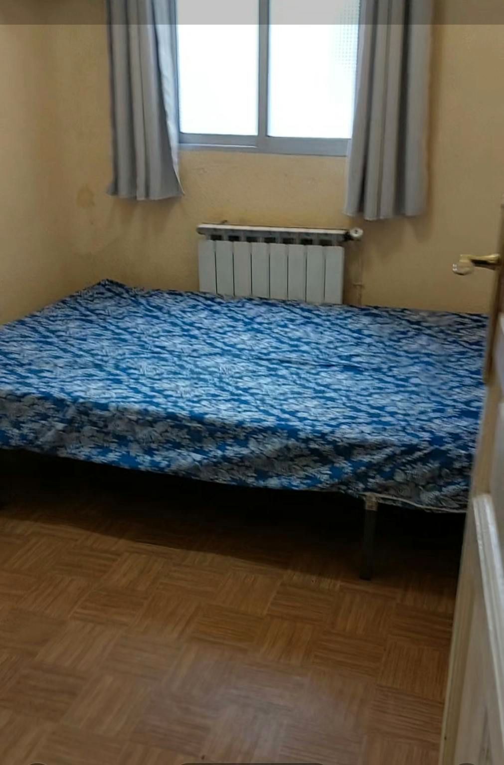 Bedroom of Flat to rent in  Madrid Capital  with Furnished and Washing machine