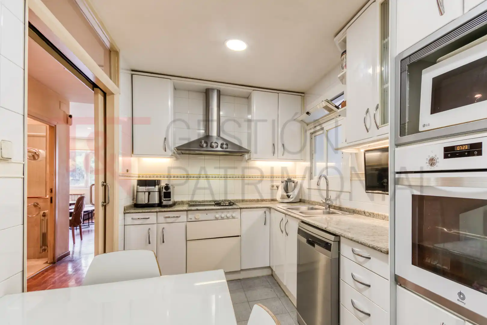 Cocina de Piso en venta en Barcelona con Aire acondicionado, Calefacción y Parquet
