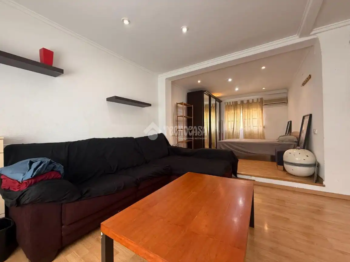 Sala de estar de Estudio en venta en Valencia con Aire acondicionado
