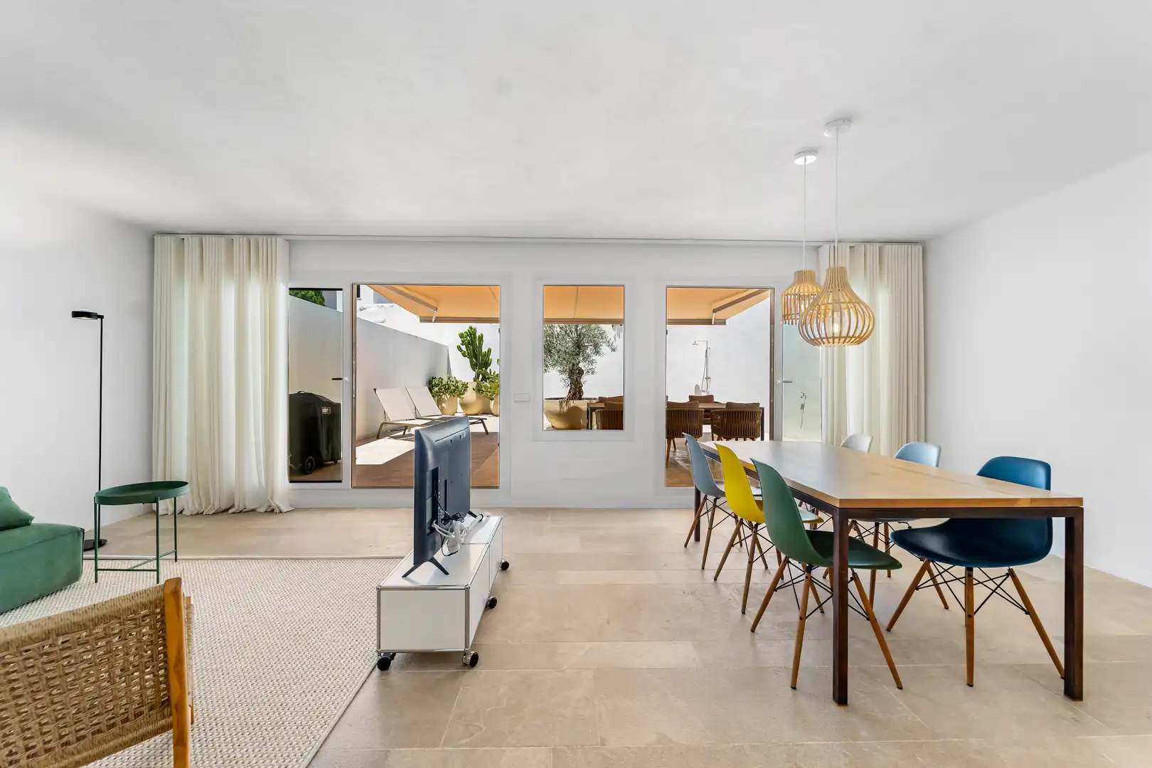 Dining room of Houses for sale in Felanitx  with Air Conditioner, Heating and Storage room