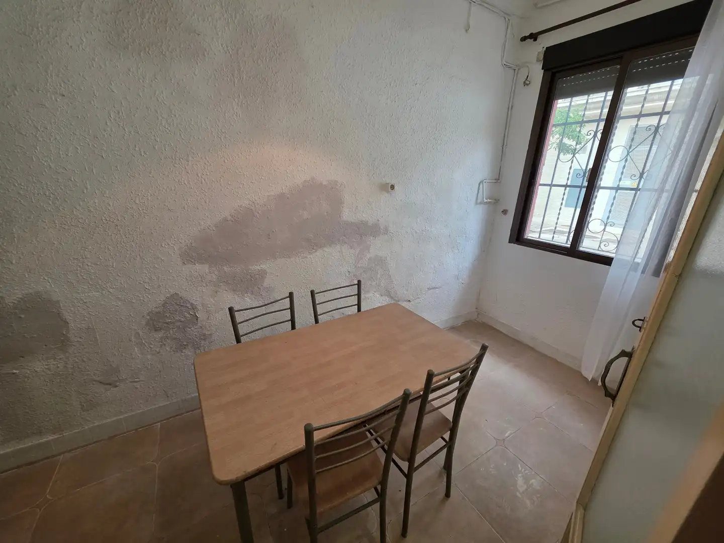 Comedor de Casa o chalet en venta en Castellón de la Plana / Castelló de la Plana con Terraza, Trastero y Amueblado