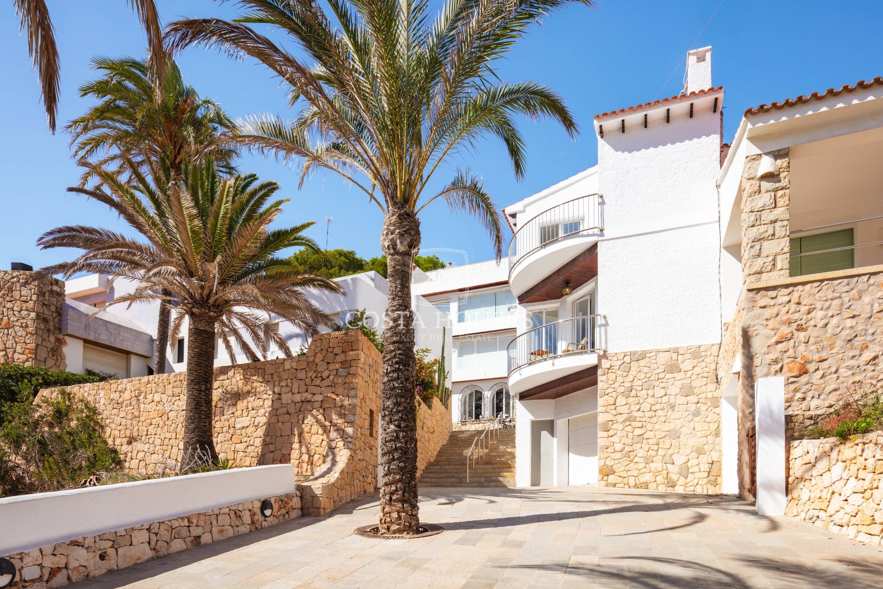 Exterior view of House or chalet for sale in Moraira  with Air Conditioner, Heating and Private garden