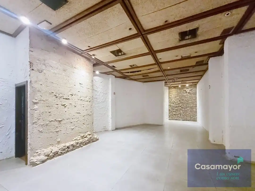 Local comercial en alquiler en Carrer Portugal, imagen 3