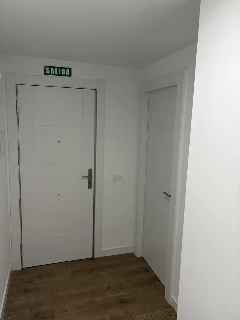 Office for rent in Calle Guzmán el Bueno, Campo de la Juventud