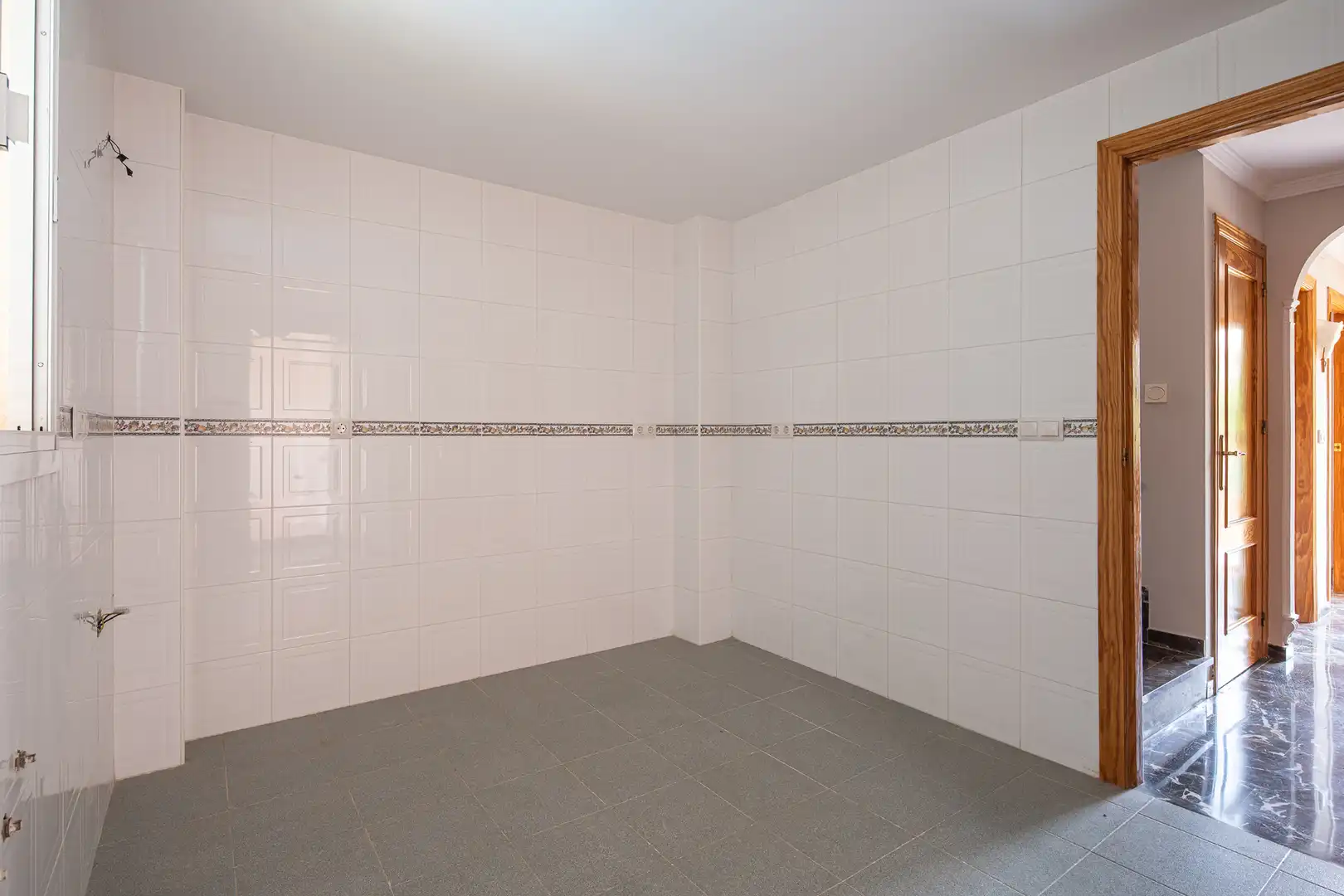 Bany de Casa adosada en venda en Huétor Vega amb Aire condicionat, Jardí privat i Terrassa