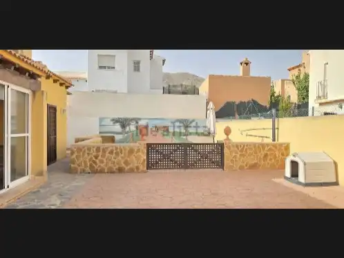 Chalet con piscina en venta en Calle Yuturna 3, imagen 13