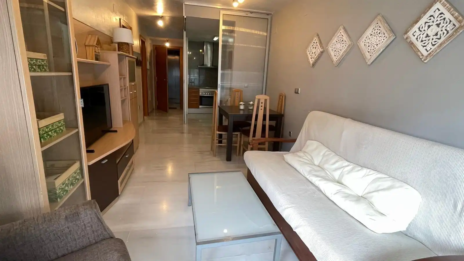 Sala d'estar de Apartament de lloguer en Villajoyosa / La Vila Joiosa amb Aire condicionat, Moblat i Balcó