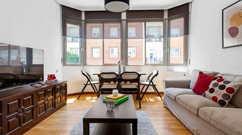 Foto 2 de Apartamento en venta en C. de Guzmán el Bueno, Nueva España, Madrid Capital