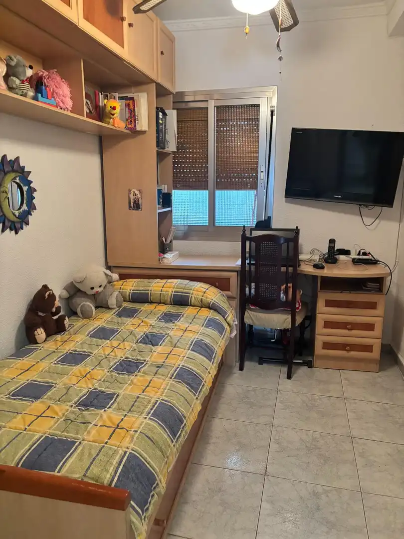 Habitación de Piso en venta en Córdoba con Calefacción