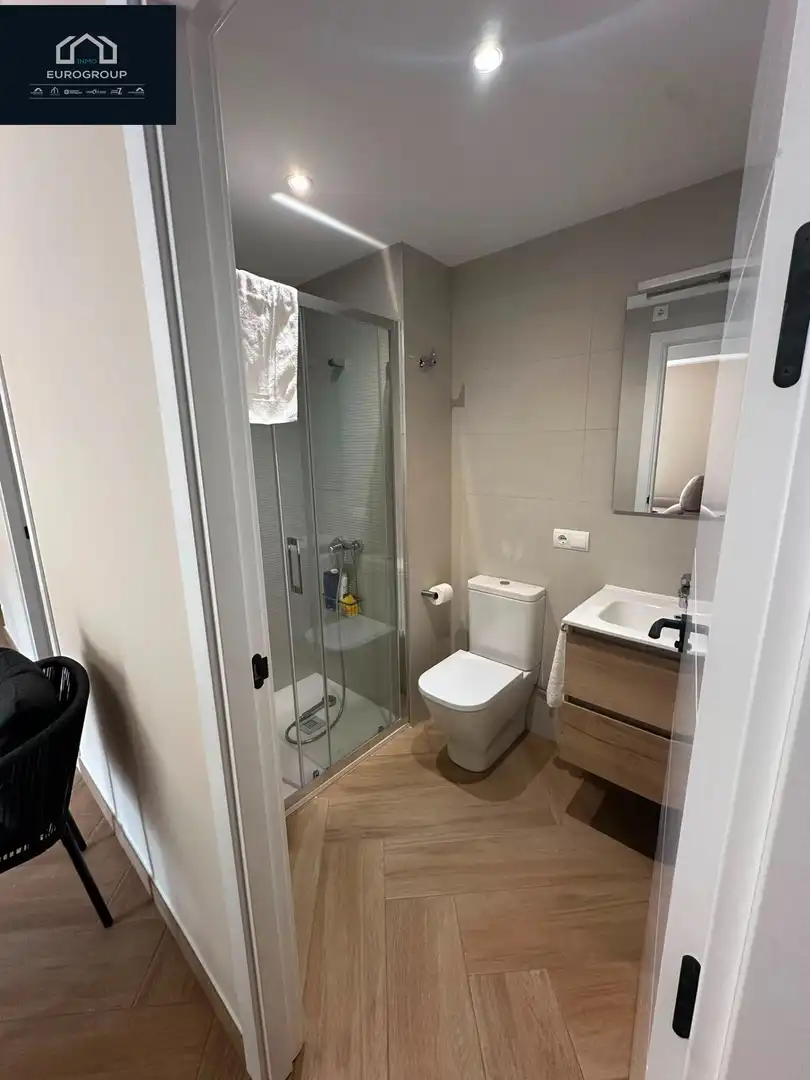 Bathroom of Flat for rent in Benidorm  with Heating, Terrace and Furnished