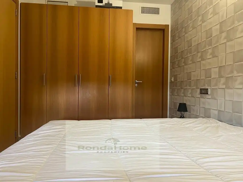 Piso con ascensor en venta en Avenida Higueron, imagen 4