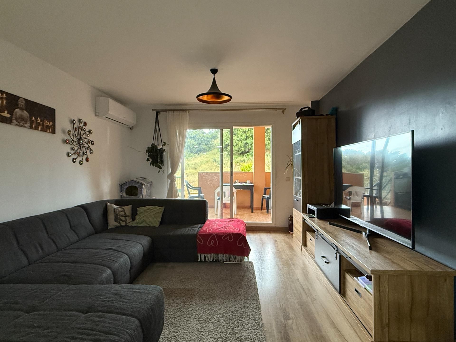 Living room of Flat for sale in Rincón de la Victoria  with Private garden, Terrace and Storage room