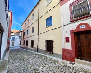 Casa adosada en venda a Úbeda