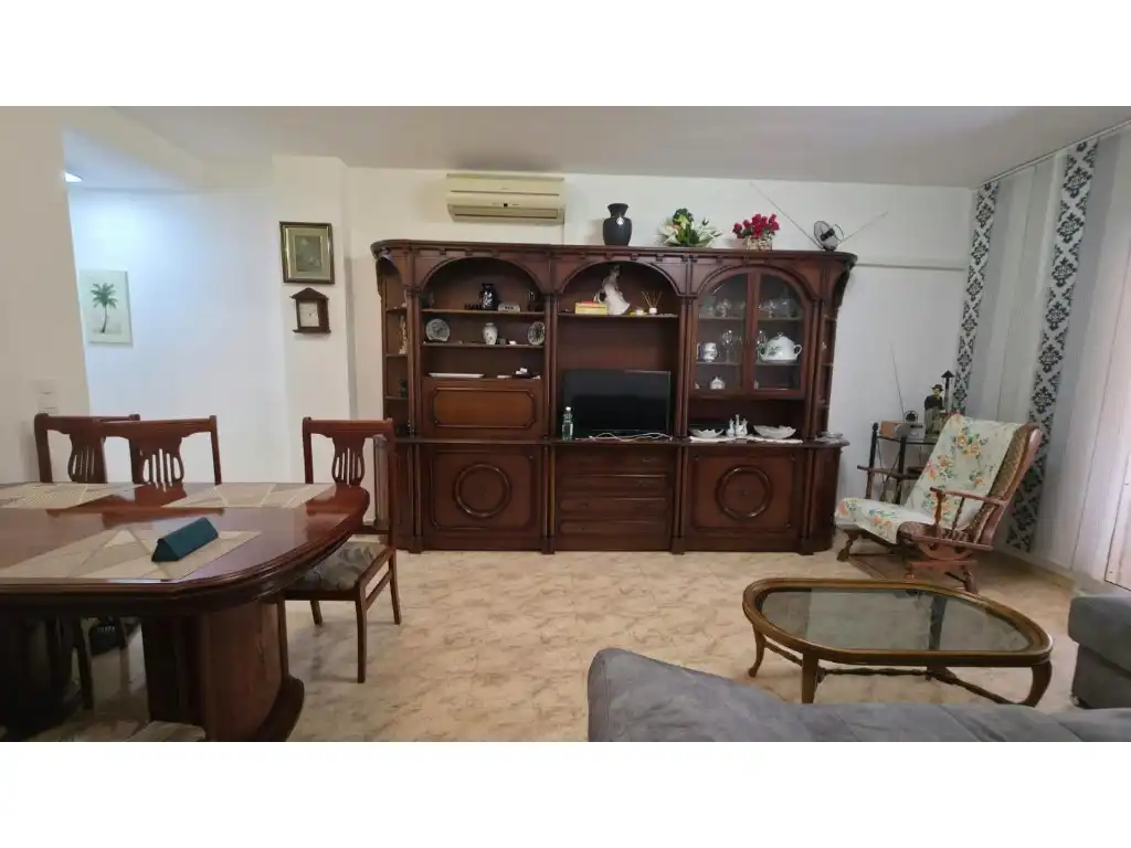 Apartamento con piscina en venta en Calle Ramon Gallud, imagen 6