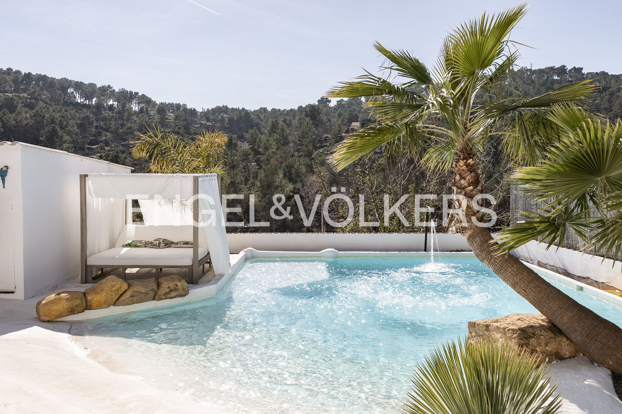 Piscina de Casa o chalet en venta en Olivella con Aire acondicionado, Calefacción y Jardín privado