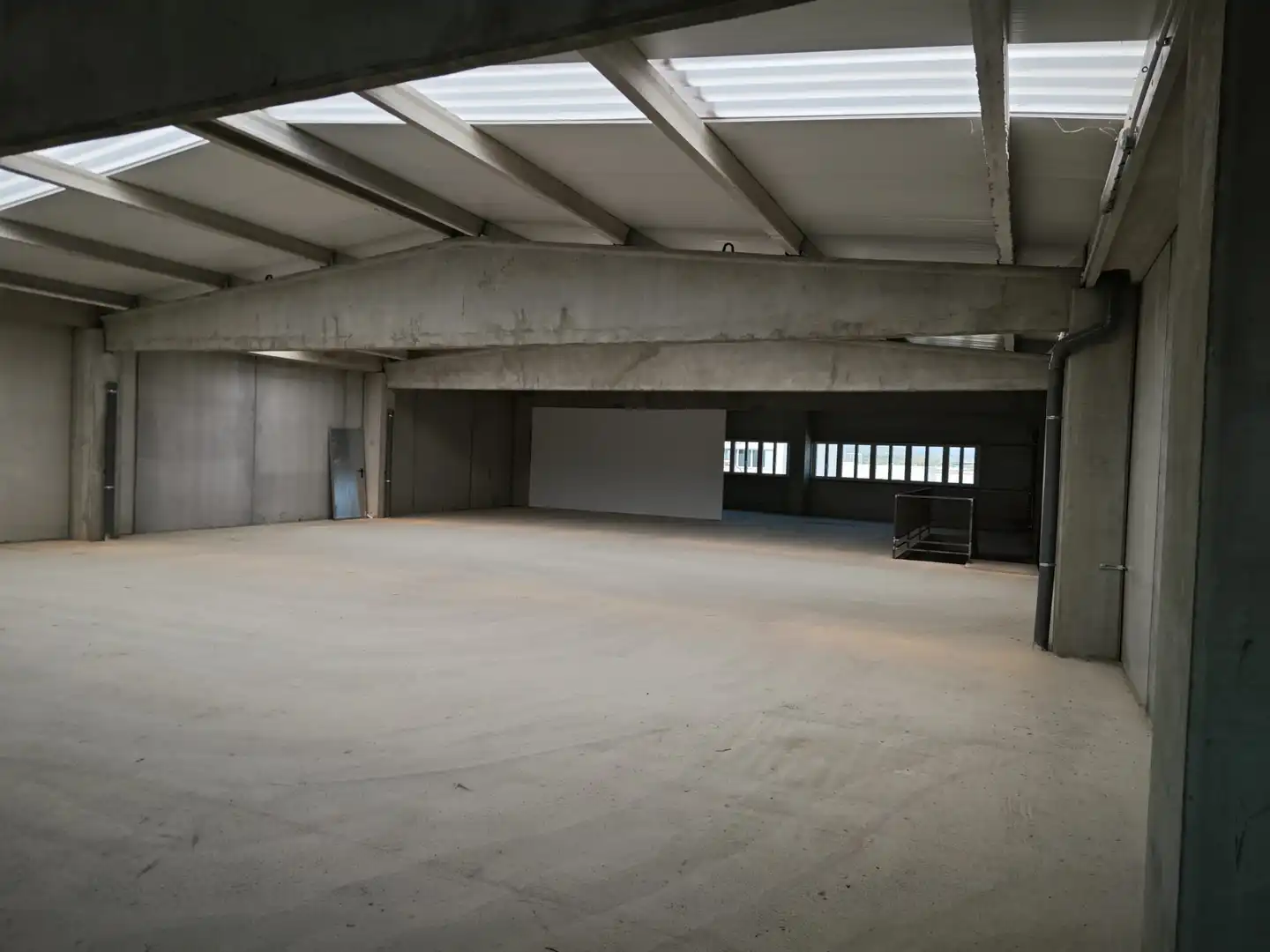 Industrial buildings for sale in Vilamalla