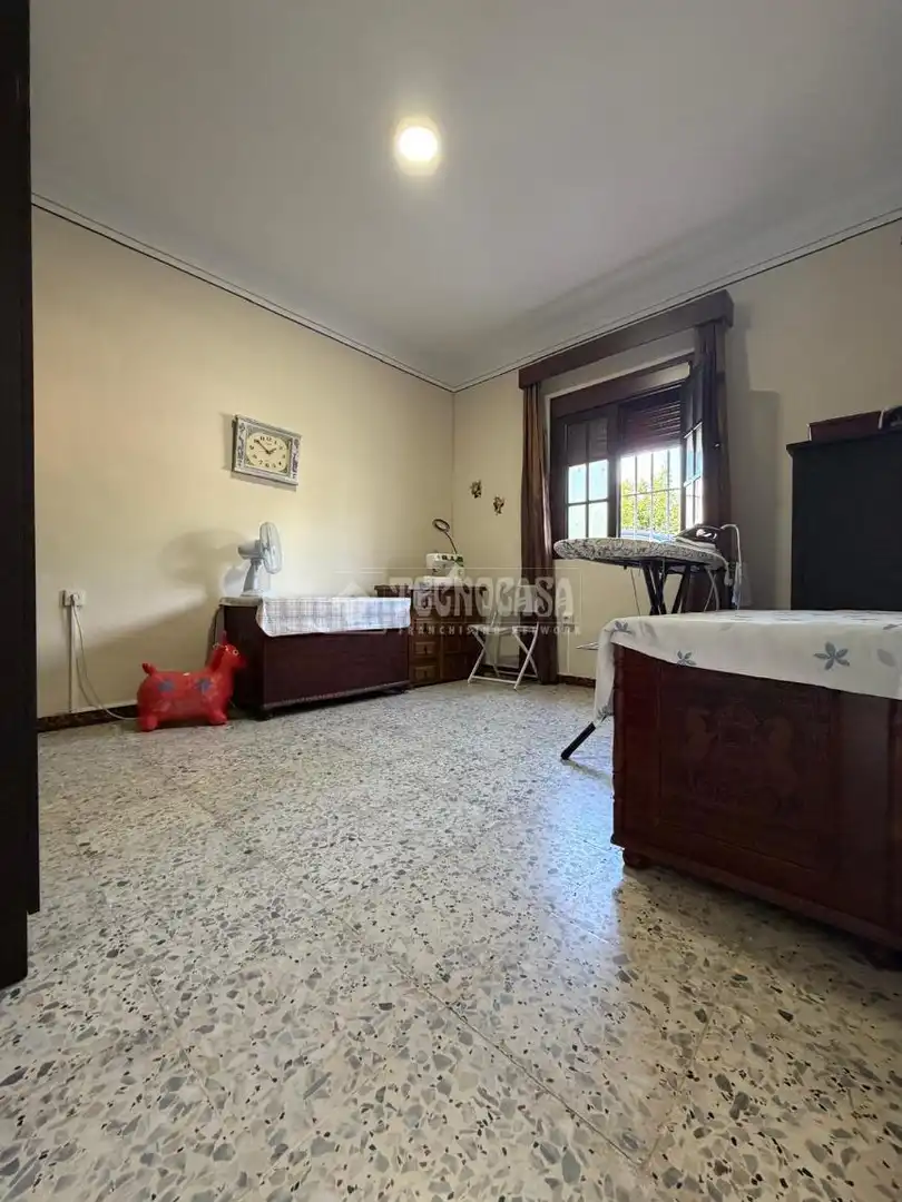 Habitación de Piso en venta en Utrera con Aire acondicionado y Calefacción