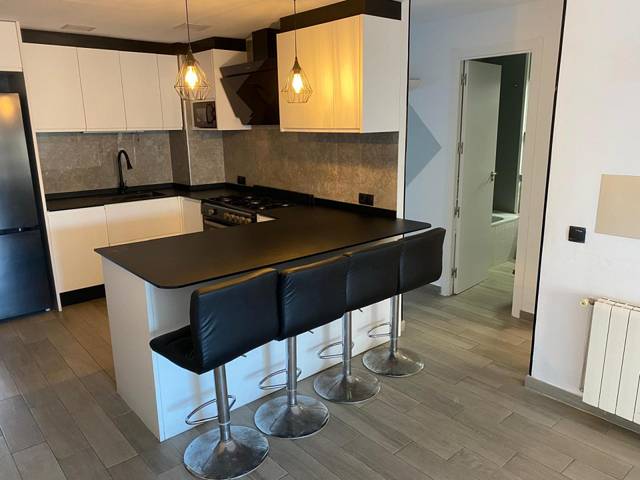 Piso en Alquiler en de l'Estació, 2 en Mercat - Mas Moixa