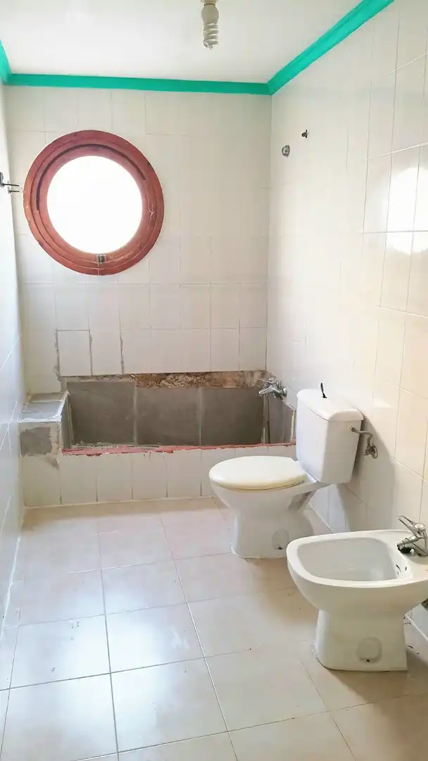 Baño de Apartamento en venta en Torrevieja con Aire acondicionado y Terraza