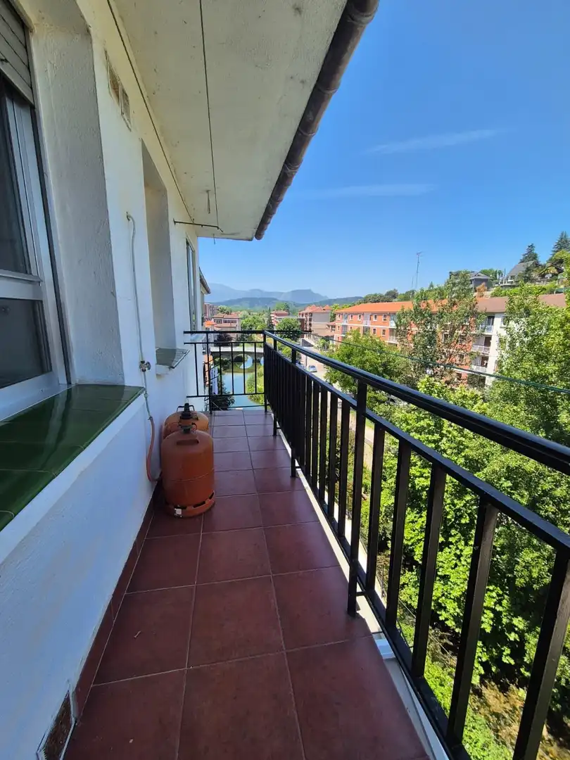Balcony of Flat for sale in Valle de Mena