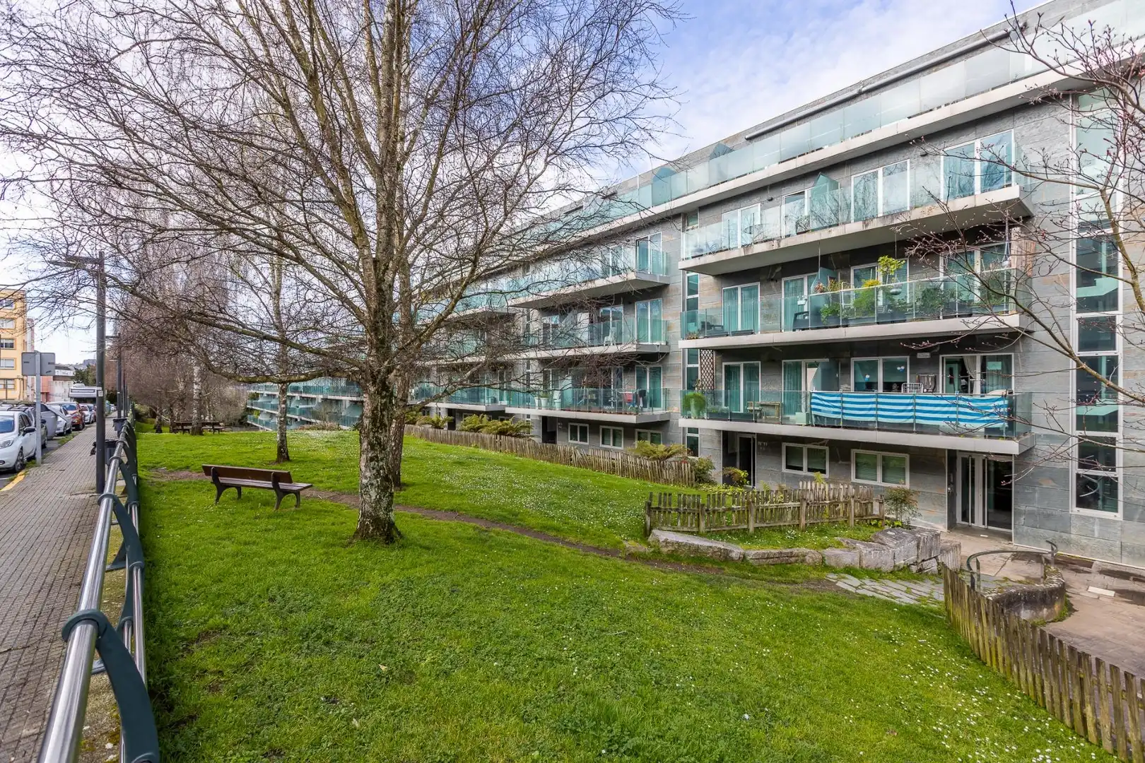 Vista exterior de Pis en venda en Sada (A Coruña) amb Jardí privat, Terrassa i Traster