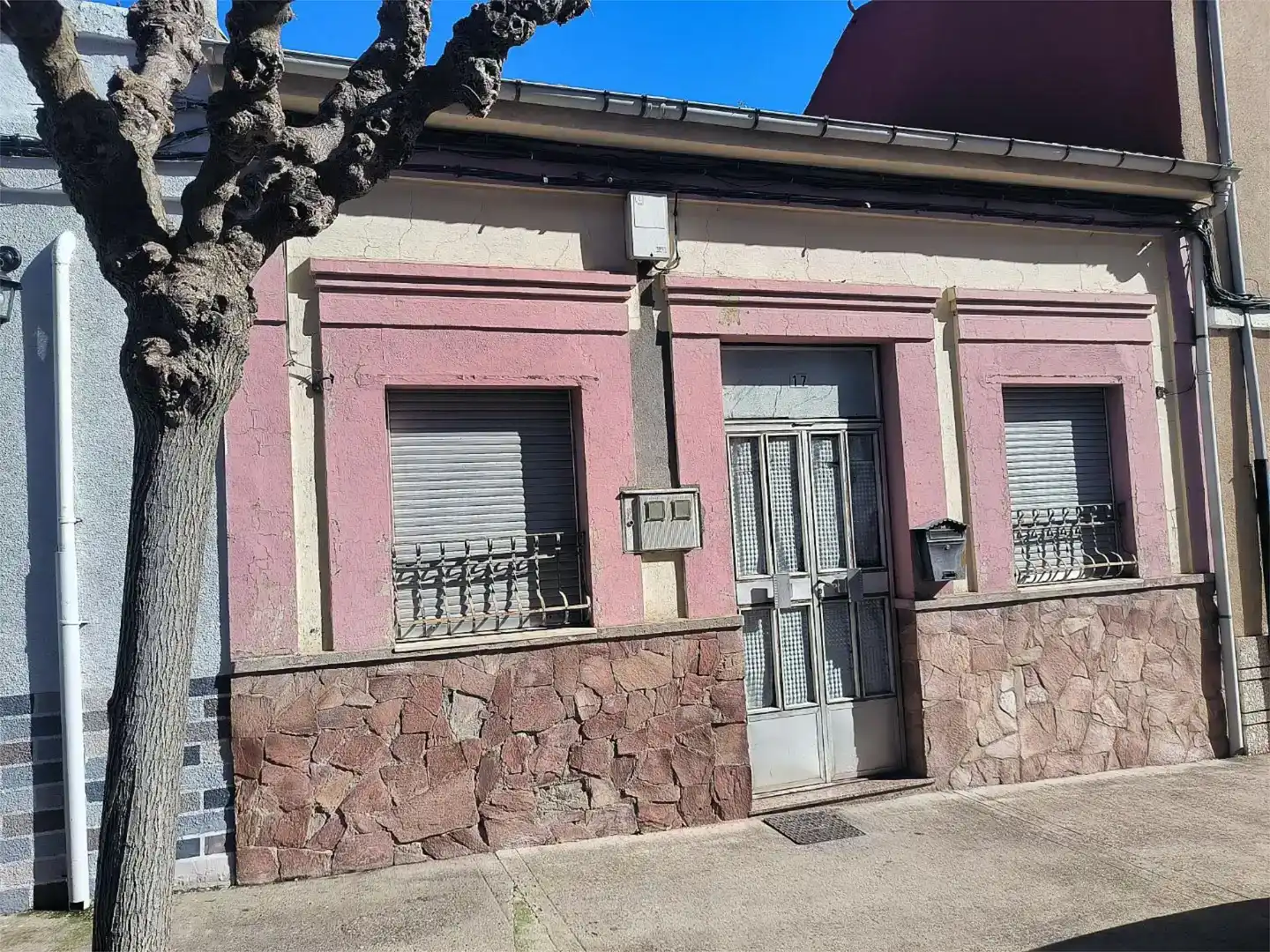 Vista exterior de Pis en venda en La Bañeza , León