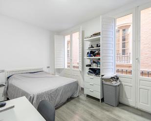 Bedroom of Flat for sale in  Granada Capital