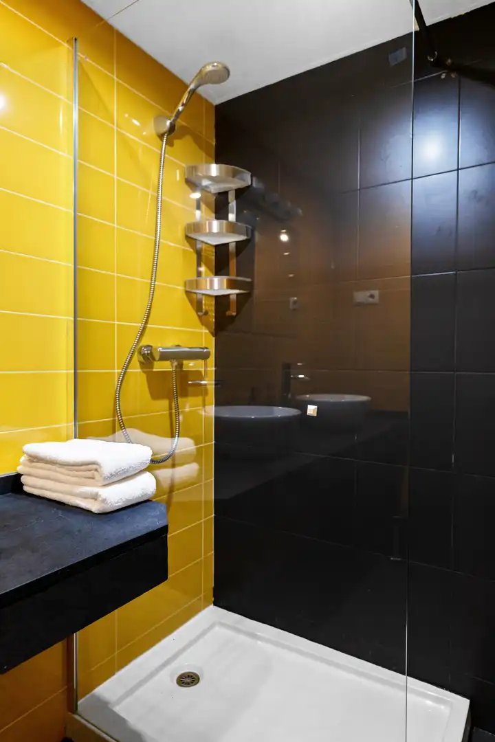 Bathroom of Attic for sale in Mijas  with Air Conditioner, Heating and Terrace