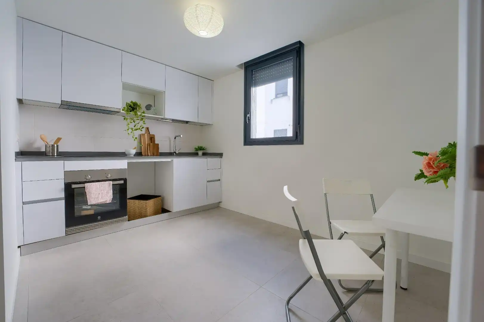 Kitchen of Flat for sale in Sevilla  with Air Conditioner and Terrace