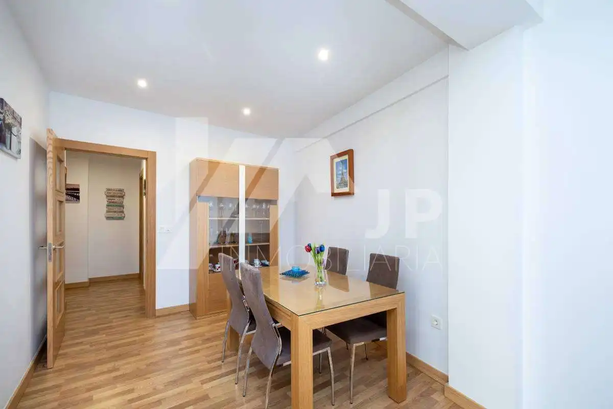 Wohnung zur Miete in Granada, Granada