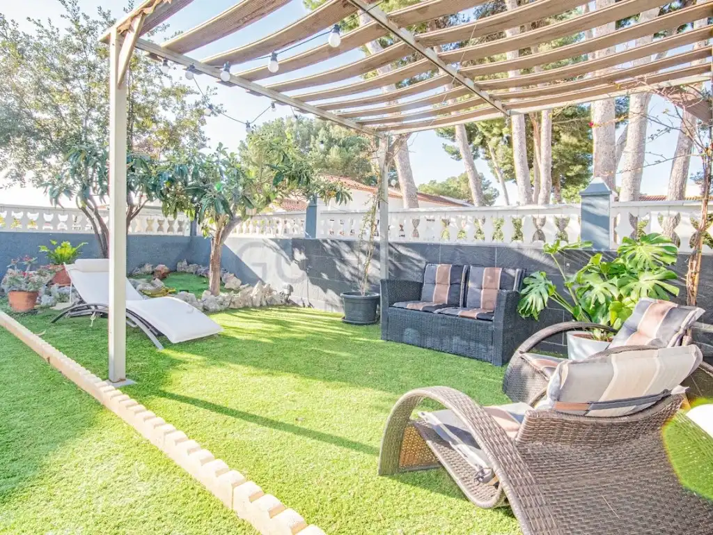 Terraza de Casa adosada en venta en La Nucia