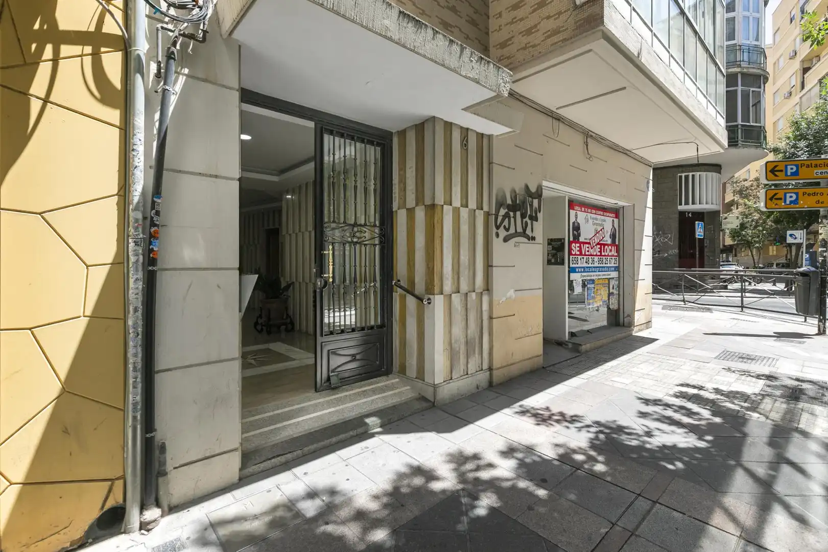 Exterior view of Apartments for sale in Granada