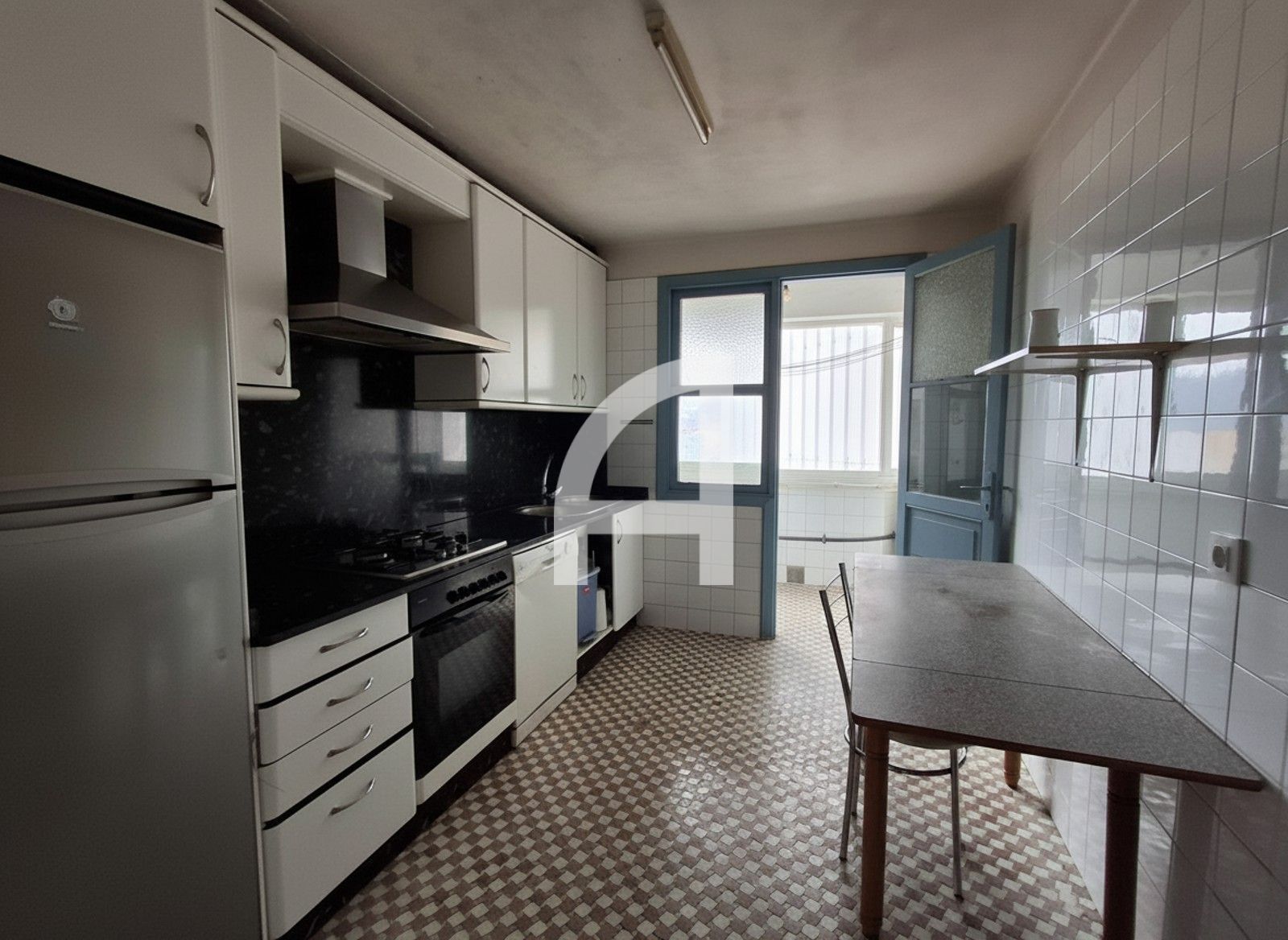 Kitchen of Flat for sale in Vigo   with Heating, Storage room and Furnished