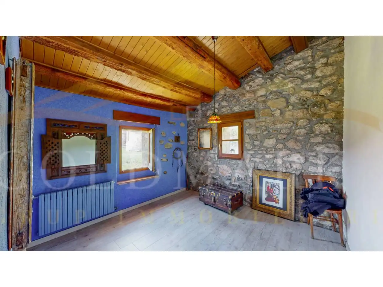 Sala de estar de Finca rústica en venta en Sant Jaume de Frontanyà con Calefacción y Jardín privado